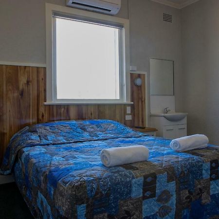 Criterion Hotel Gundagai Eksteriør bilde